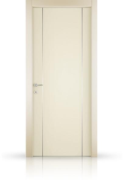 Porta in legno per interni beige con incisioni verticali.